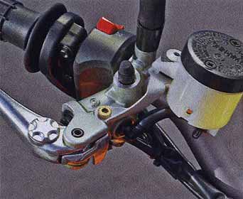 КТМ 690 Enduro, зндуро. KTM 690 SMC, мотард. КТМ 690 Duke, дорожный.